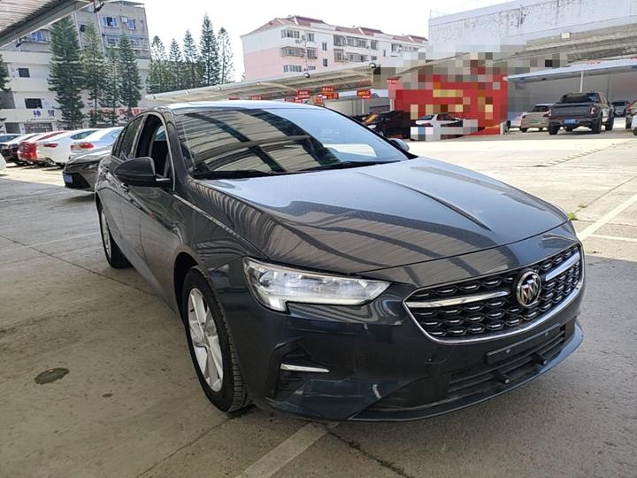 Regal 2020 552T Luxury photo 3