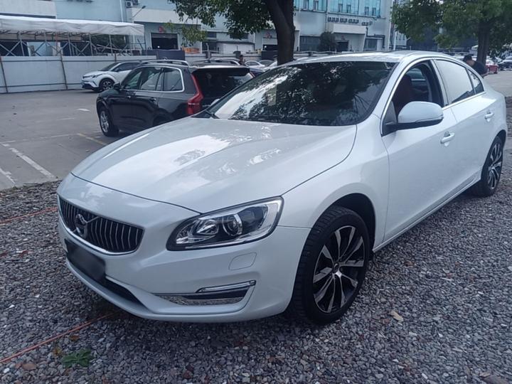 S60 2018 S60L T3 Progressive
