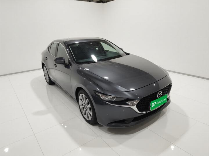 3 Axela 2020 2.0L AT photo 3