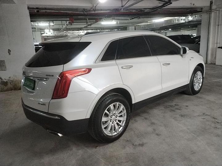 XT5 2018 28E AWD Tech photo 7