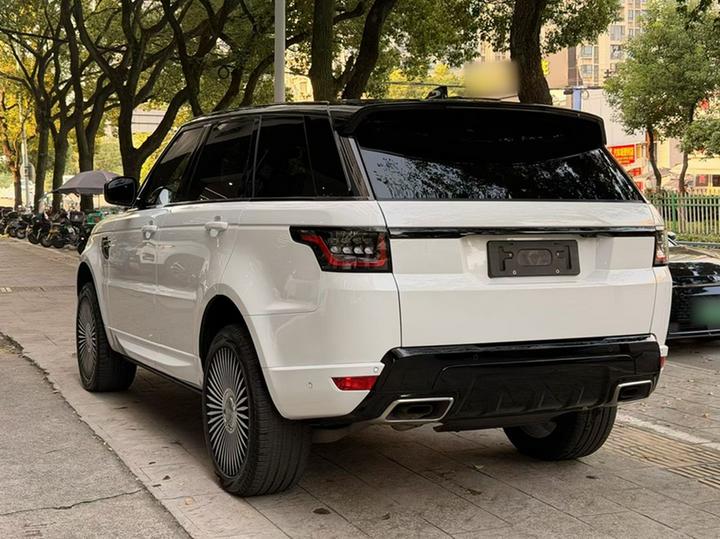 Range Rover Sport 2022 3.0 L6 photo 2