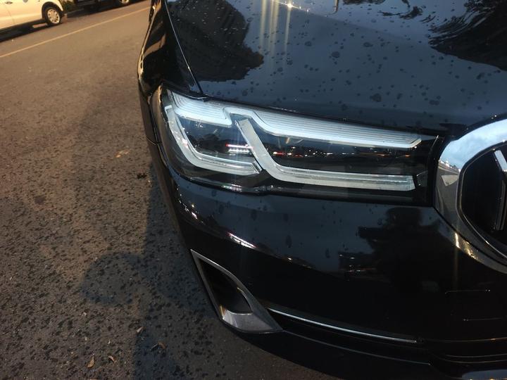 5 Series 2022 Facelift 530Li xDrive Luxury photo 7