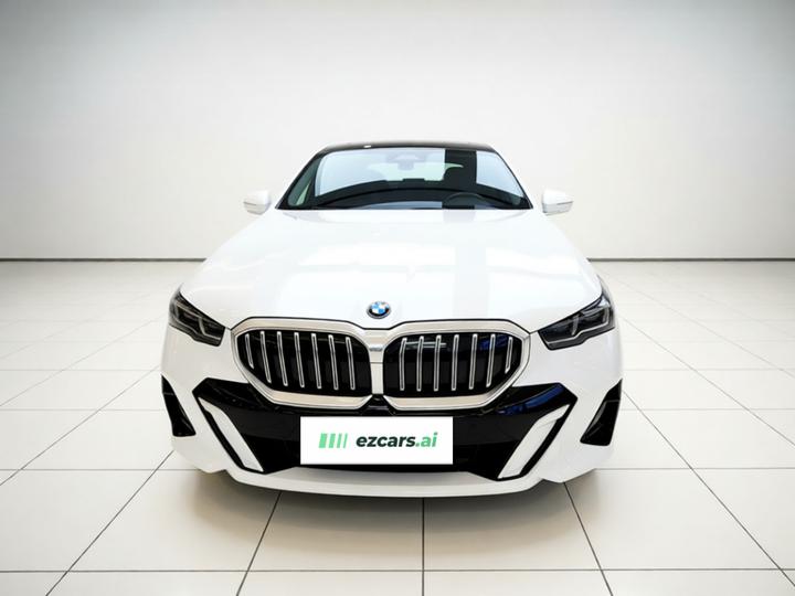i5 2024 eDrive 35L Exclusive M Sport Package photo 2