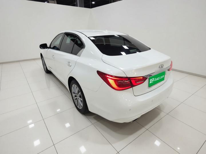 Q50L 2018 2.0T Comfort China VI photo 4