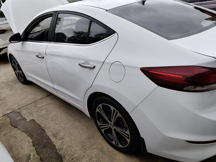 Elantra 2018 1.4T DCT photo 4