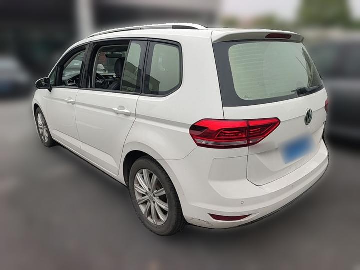 2018 L 280TSI DSG 6-Seater photo 4