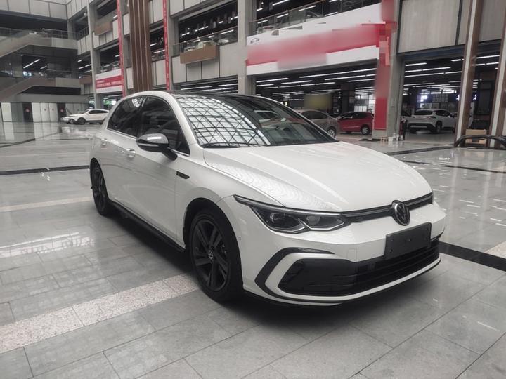 Golf 2023 280TSI DSG R-Line Lite photo 3