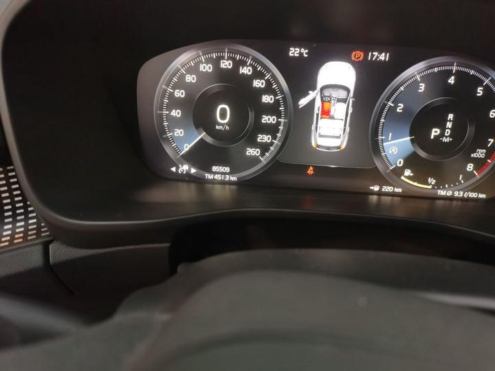 XC40 2021 T4 AWD Sport photo 6