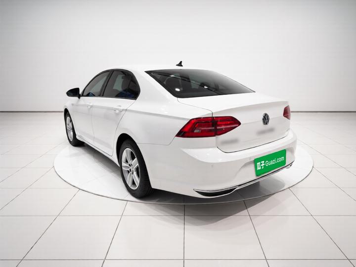 Lamando 2021 230TSI DSG photo 4