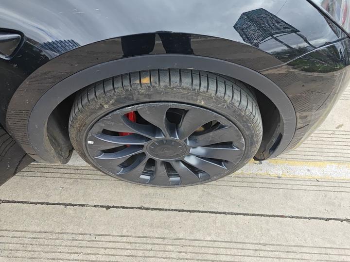 Model Y 2022 Performance AWD photo 8