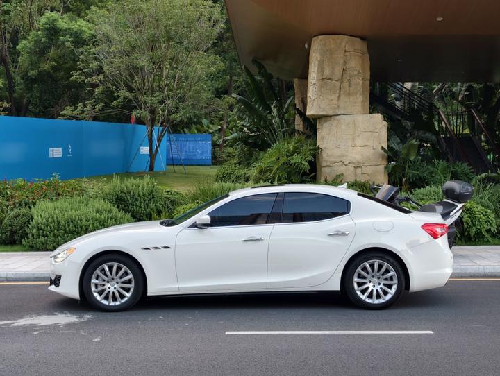 Ghibli 2019 3.0T Standard China V photo 4