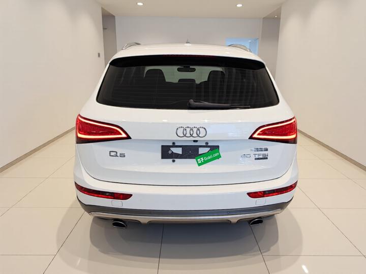 Q5 2017 Plus 40 TFSI Tech photo 5