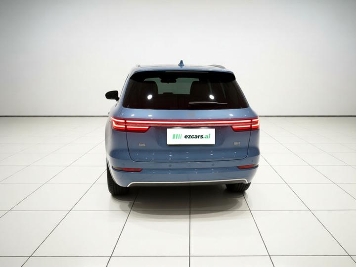 Li Auto ONE 2021 EREV 6-Seater photo 5