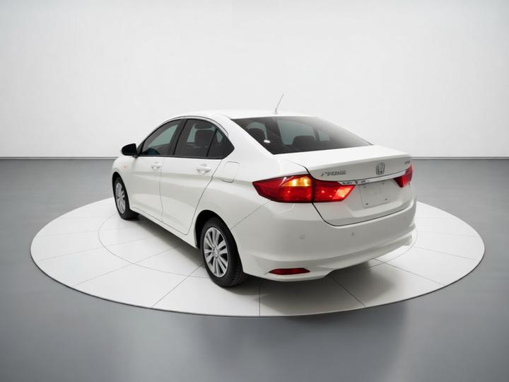 2017 1.5L CVT Comfort photo 4