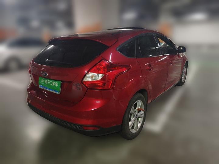 Focus 2012 Hatchback 1.6L MT photo 6