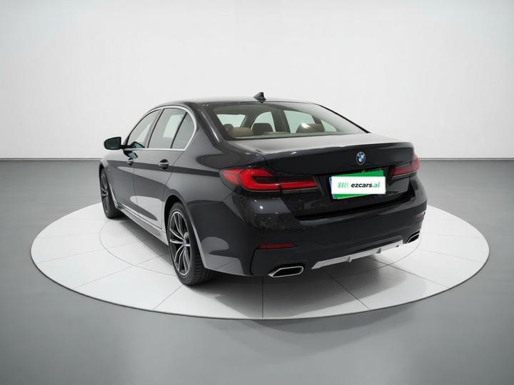 5 Series 2022 Facelift 525Li Luxury photo 4
