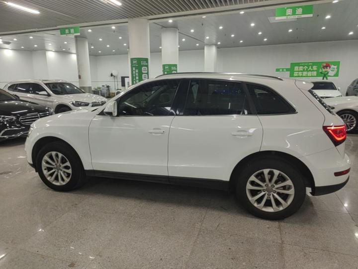 Q5 2015 40 TFSI Tech photo 4