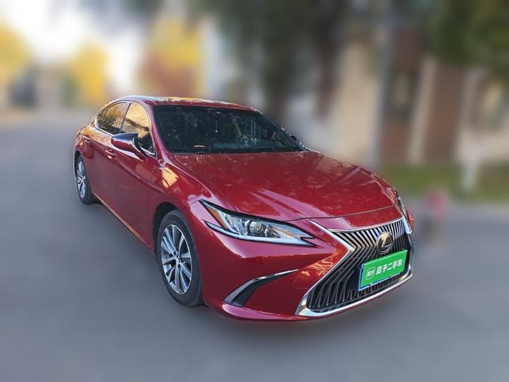 ES 2018 200 Excellence China V photo 3