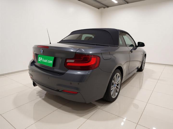 2 Series Imported 2015 220i Convertible Coupe M Sport photo 6
