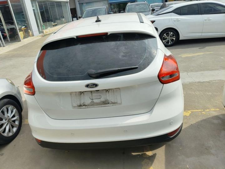 Focus 2017 Hatchback 1.6L AT Fashion photo 5