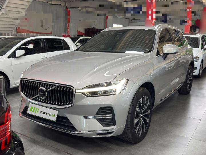 XC60 2025 B5 AWD Luxury