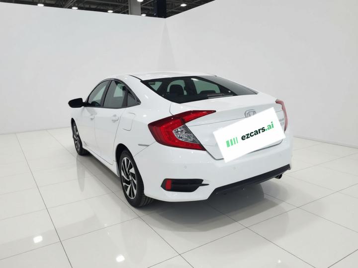 Civic 2016 220TURBO MT Luxury photo 4