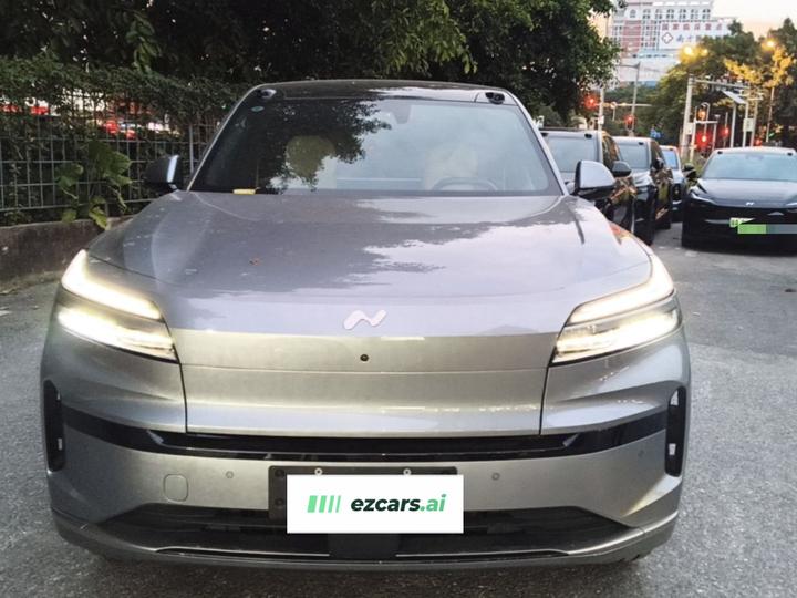 L90 2025 Max 6-Seater 60 photo 2