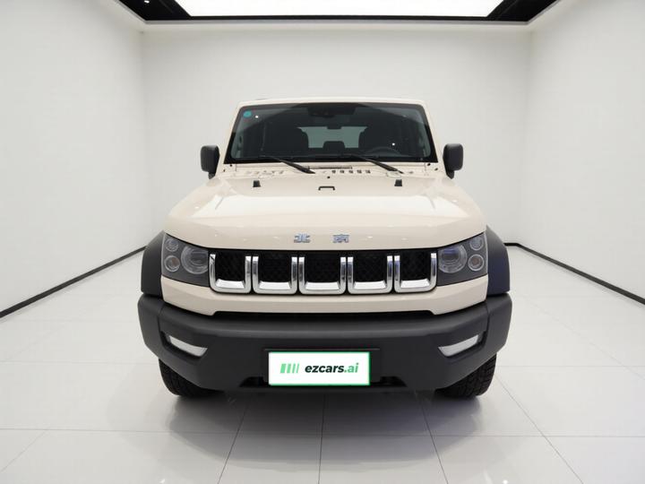 BJ40 2016 40L 2.3T MT AWD Exclusive photo 2