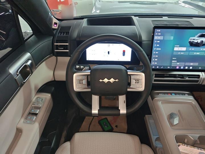 Fang Cheng Bao 7 2025 190KM AWD Ultra photo 6