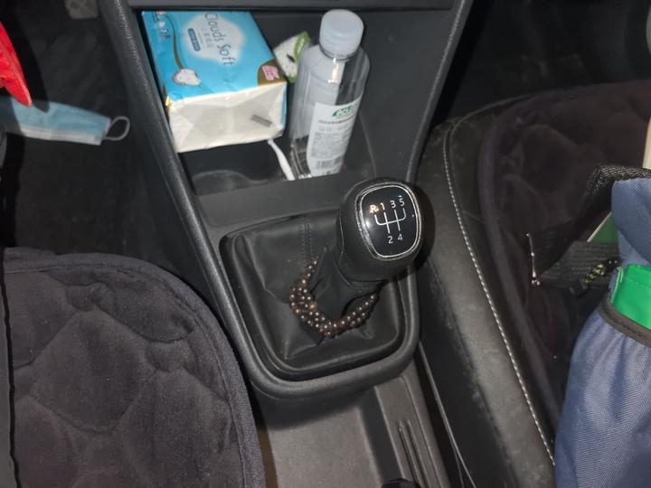 Rapid Spaceback 2016 Facelift 1.6L MT photo 6