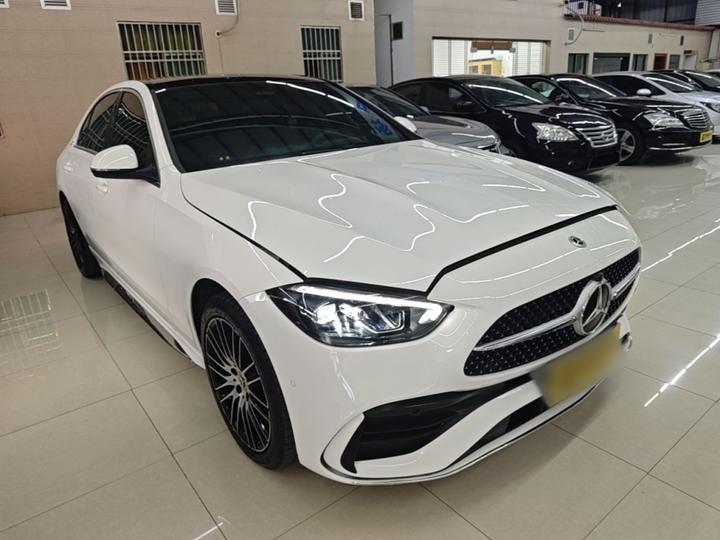 C-Class 2025 C 260 L Sport photo 3