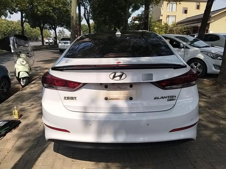 Elantra 2016 1.6L AT Smart Luxury photo 5