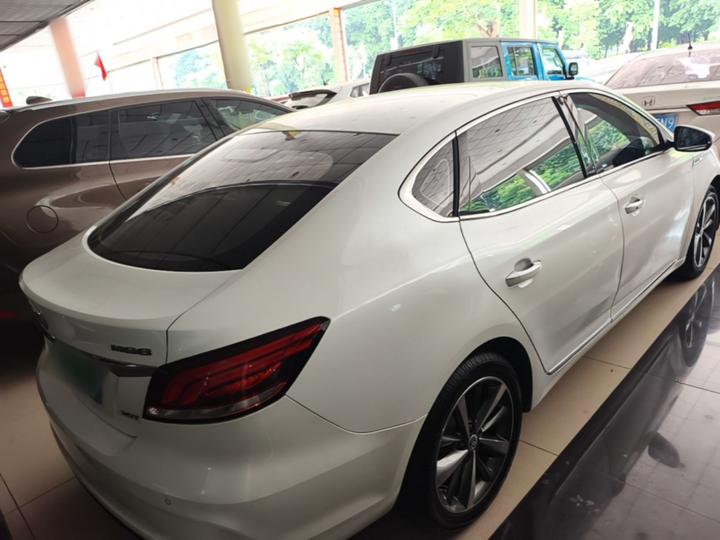MG6 2019 20T AT Sport photo 4