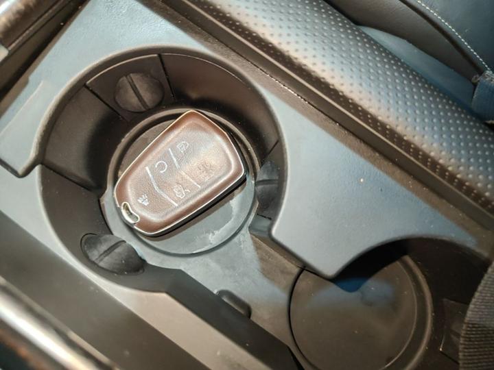 XTS 2018 28T Elite photo 8