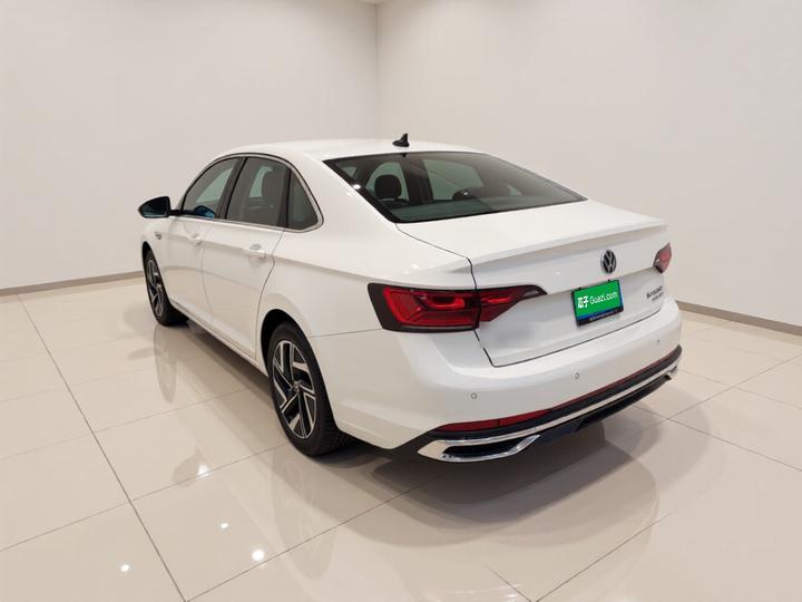 Sagitar 2023 300TSI DSG photo 4