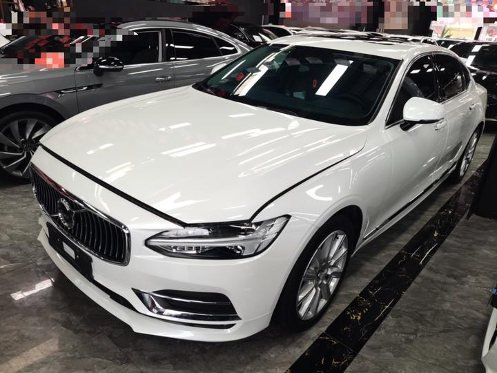 S90 2020 T5 Luxury