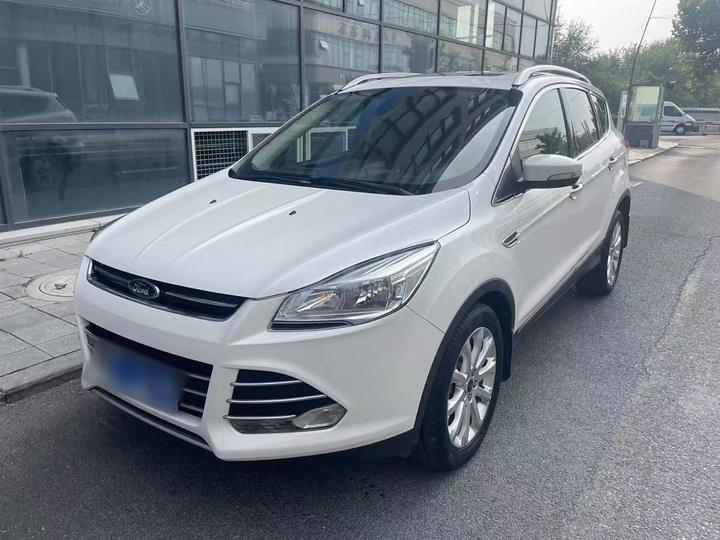Kuga 2013 1.6L GTDi AWD Elite