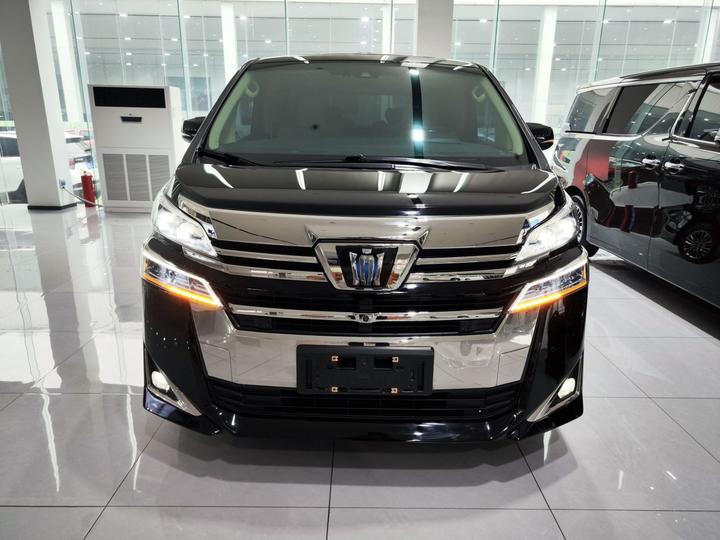 2021 Crown Hybrid 2.5L HV Premium photo 2