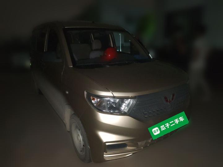 Wuling Hongguang V 2022 1.5L LAR photo 3
