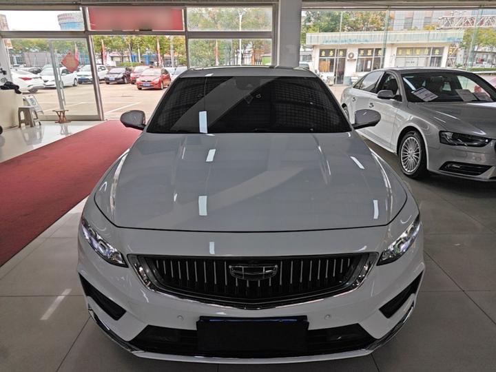 Preface 2021 Facelift 2.0TD Premium photo 2