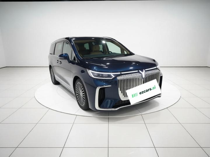 Voyah Dreamer 2025 PHEV AWD Flagship photo 3