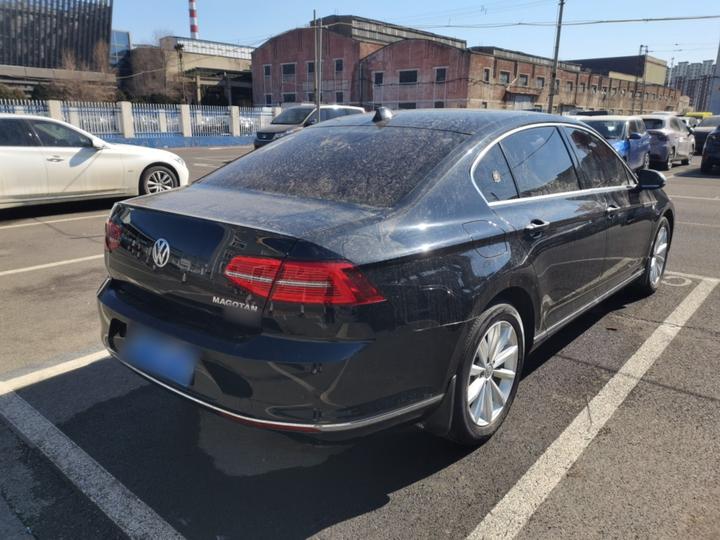 Magotan 2017 330TSI DSG Leading photo 4