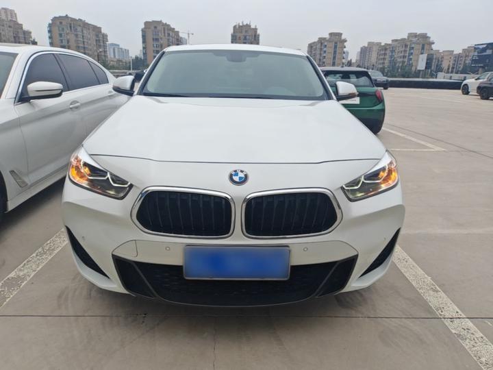 X2 2022 sDrive25i M Sport Package photo 2