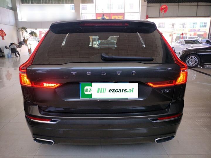 XC60 2021 T5 AWD Luxury photo 3