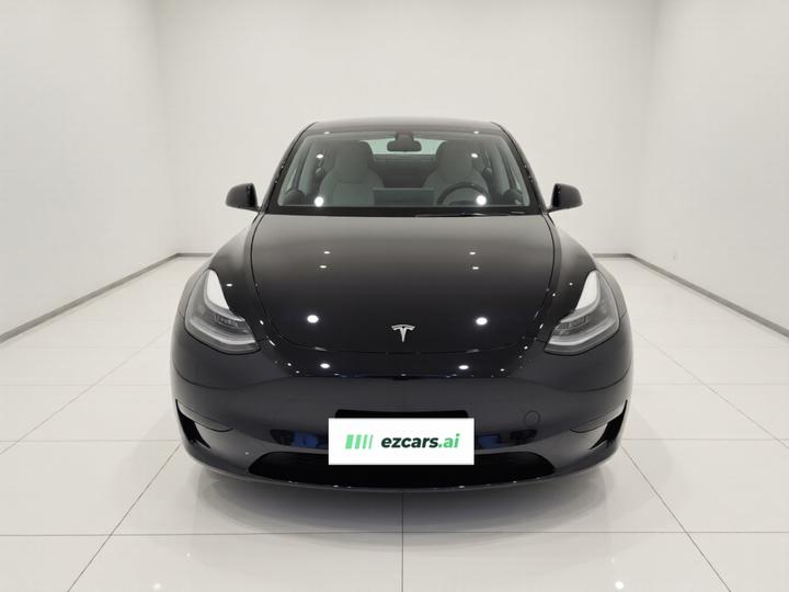 Model Y 2024 RWD photo 2