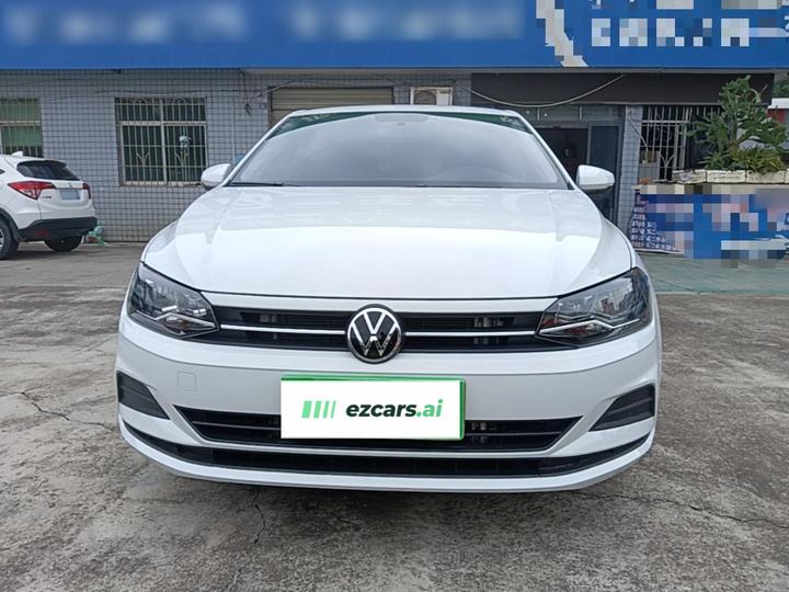Polo 2023 Facelift Plus 1.5L AT photo 2