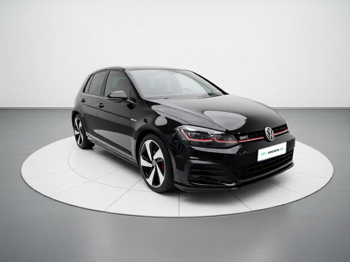 Golf GTI 2019 2.0TSI GTI China V photo 3