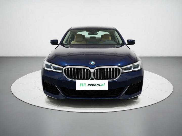 5 Series 2022 Facelift 525Li M Sport Package photo 2