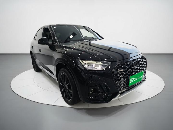 Q5L Sportback 2024 40 TFSI Luxury photo 3