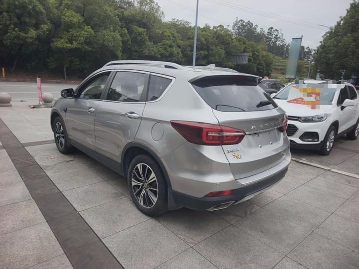 AX7 2018 Classic 1.6T AT Luxury photo 4